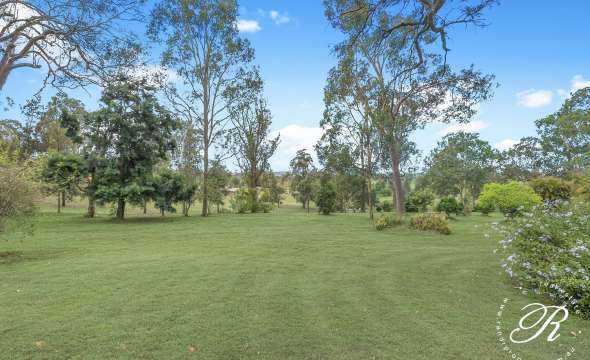 686 Seaham Road, NELSONS PLAINS, NSW 2324 AUS