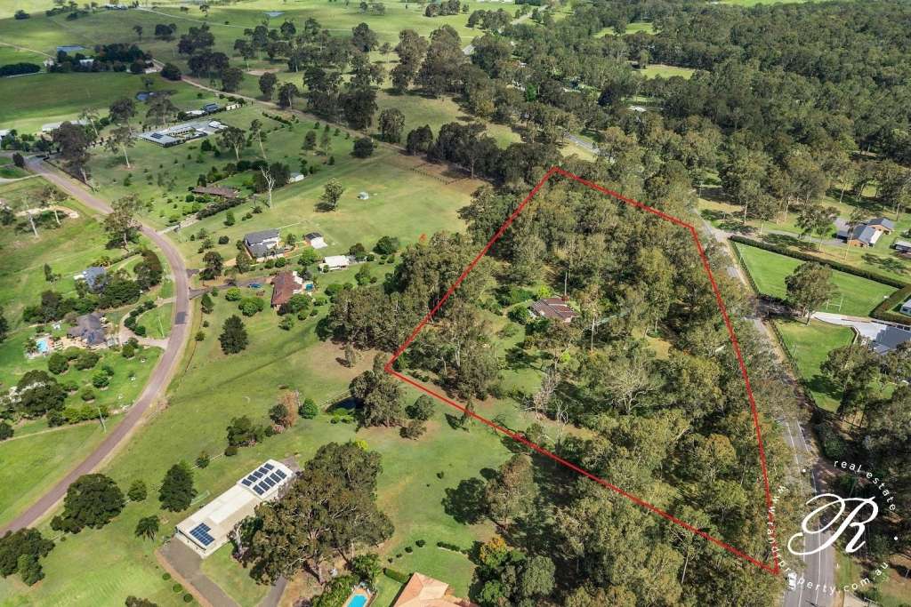 686 Seaham Road, NELSONS PLAINS, NSW 2324 AUS