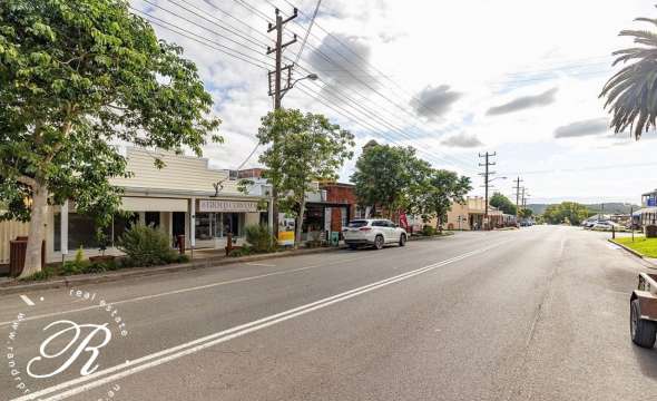 77 Cowper Street, Stroud, NSW 2425 AUS
