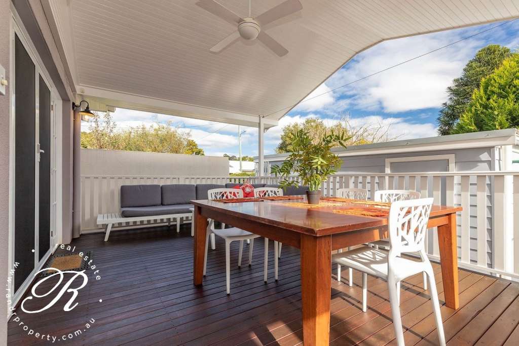 77 Cowper Street, Stroud, NSW 2425 AUS