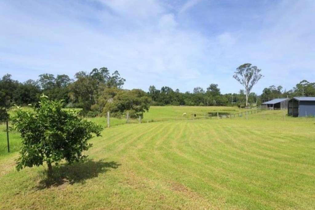 6 Mill Creek Road, STROUD, NSW 2425 AUS