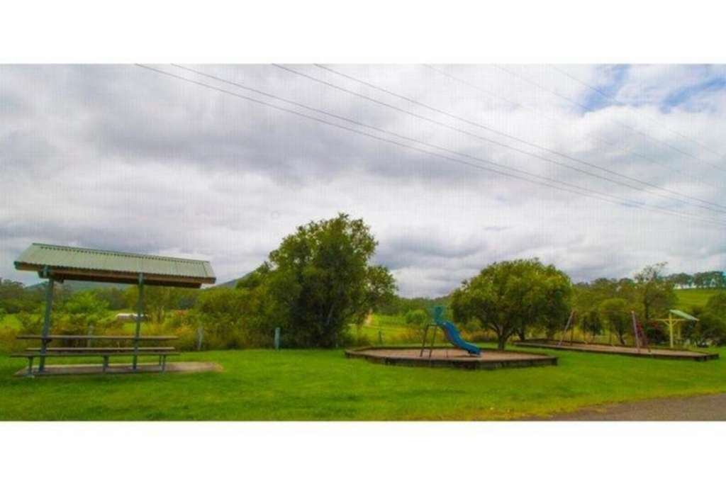 37 Parkside Close, STROUD ROAD, NSW 2415 AUS