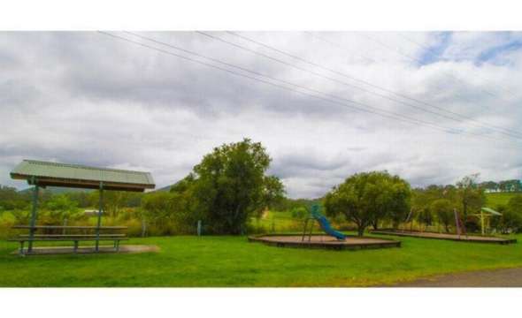 37 Parkside Close, STROUD ROAD, NSW 2415 AUS