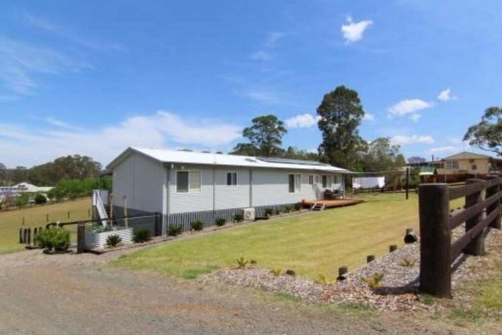 52 Memorial Avenue, STROUD, NSW 2425 AUS