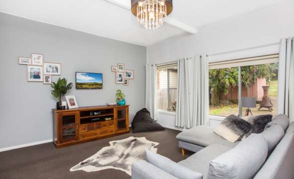 17 Broadway Street, STROUD, NSW 2425 AUS