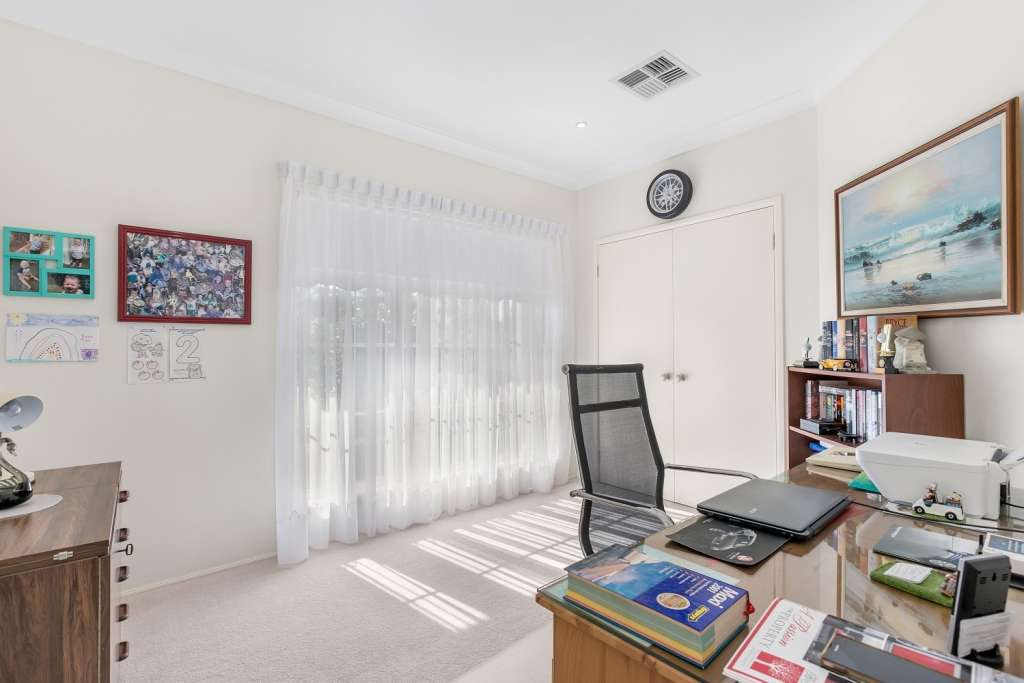 7 Tahlee Place, MEDOWIE, NSW 2318 AUS