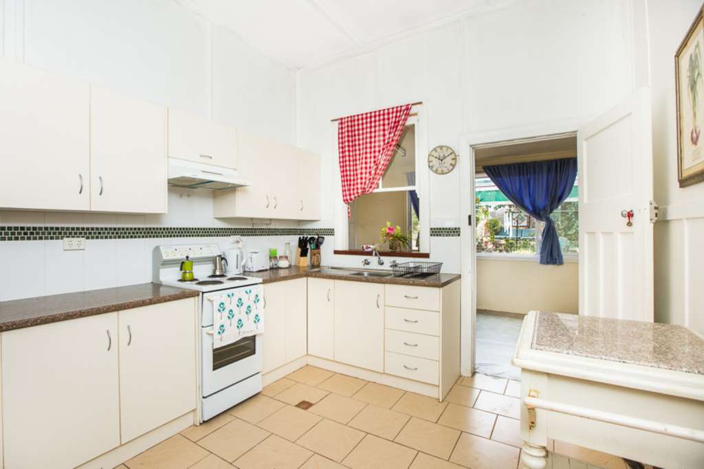 14 Memorial Avenue, STROUD, NSW 2425 AUS
