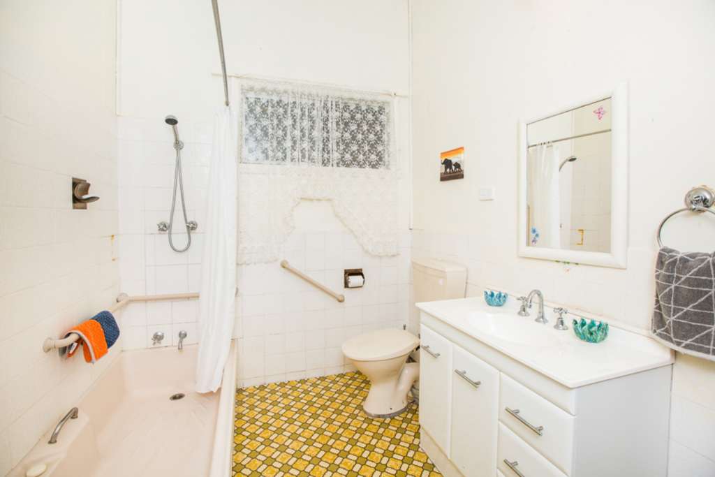 14 Memorial Avenue, STROUD, NSW 2425 AUS