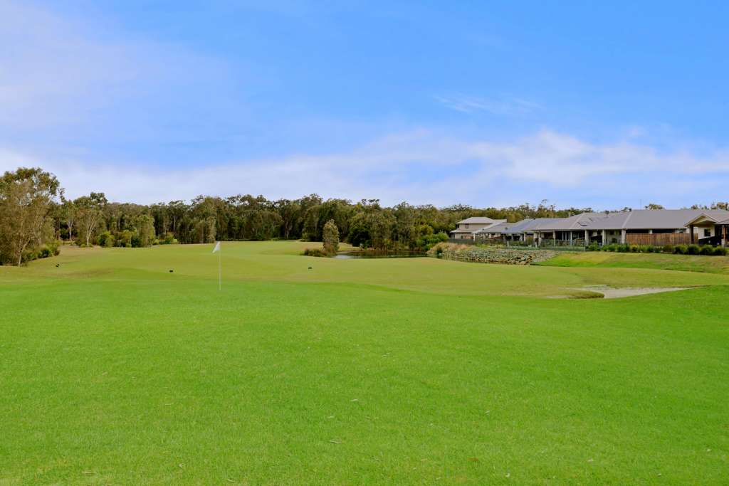 25 Augusta Place, MEDOWIE, NSW 2318 AUS