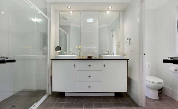 25 Augusta Place, MEDOWIE, NSW 2318 AUS