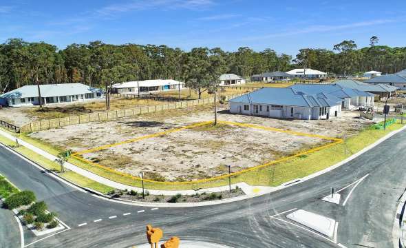 11 Bower Road, MEDOWIE, NSW 2318 AUS