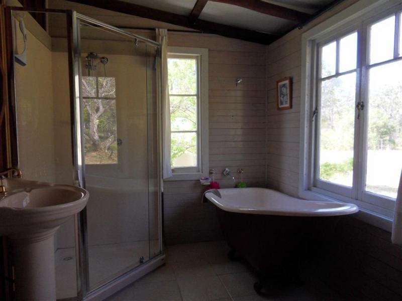 GIRVAN, NSW 2425 AUS