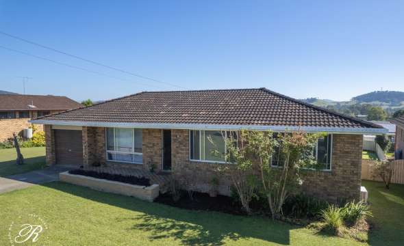 14 Rye Crescent, Gloucester, NSW 2422 AUS