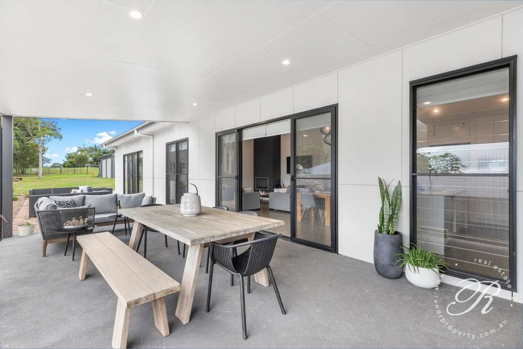 61 Federation Drive, Medowie, NSW 2318 AUS