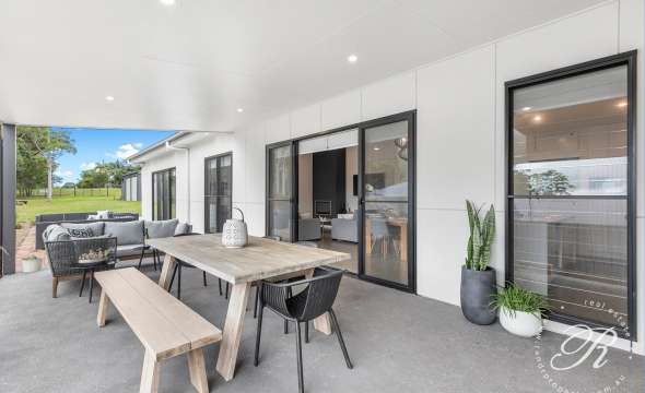 61 Federation Drive, Medowie, NSW 2318 AUS