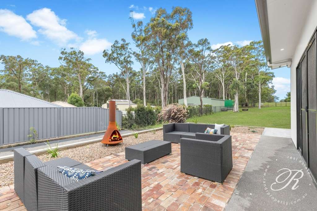 61 Federation Drive, Medowie, NSW 2318 AUS