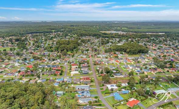 61 Federation Drive, Medowie, NSW 2318 AUS