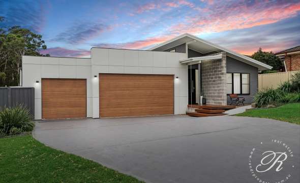 61 Federation Drive, Medowie, NSW 2318 AUS