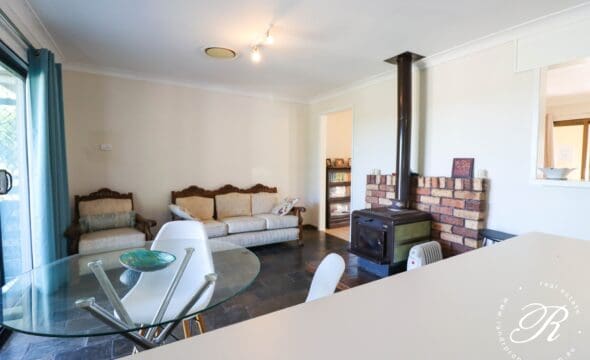 8 Richmond Street, Bulahdelah, NSW 2423 AUS