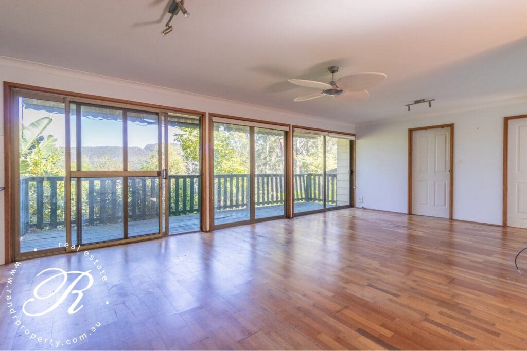 24 Crown Close, Tarbuck Bay, NSW 2428 AUS