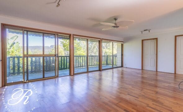 24 Crown Close, Tarbuck Bay, NSW 2428 AUS