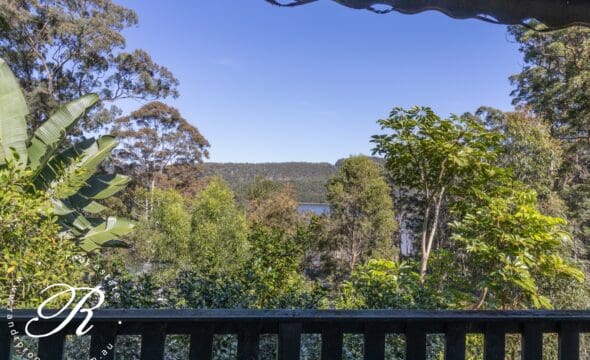 24 Crown Close, Tarbuck Bay, NSW 2428 AUS