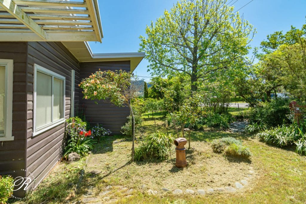 19 Philip Street Street, Gloucester, NSW 2422 AUS