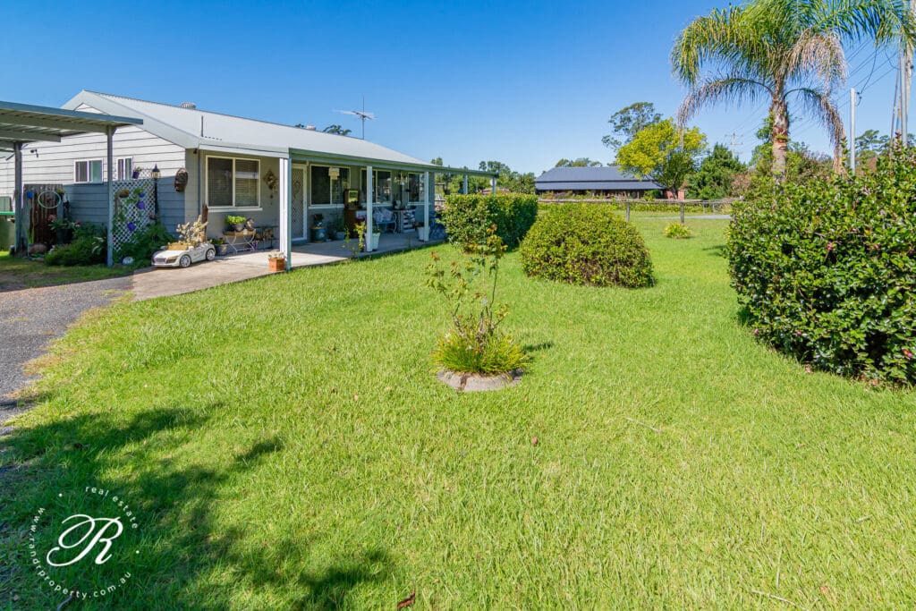 30 Cowper Street, Stroud, NSW 2425 AUS