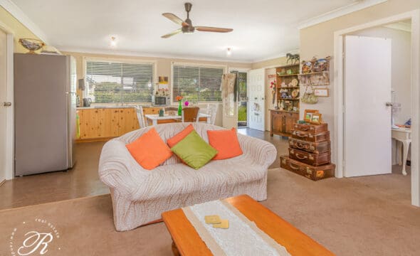 30 Cowper Street, Stroud, NSW 2425 AUS