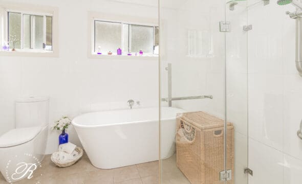 30 Cowper Street, Stroud, NSW 2425 AUS