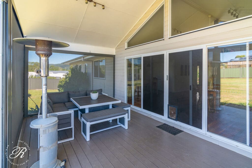 18 Wye Street, Stroud, NSW 2425 AUS