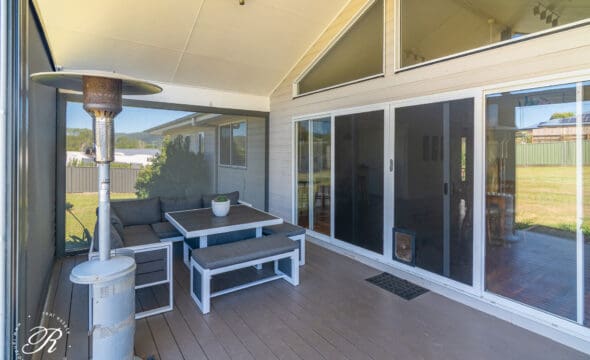 18 Wye Street, Stroud, NSW 2425 AUS