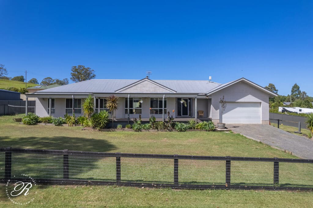 18 Wye Street, Stroud, NSW 2425 AUS