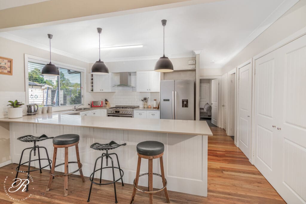 18 Wye Street, Stroud, NSW 2425 AUS