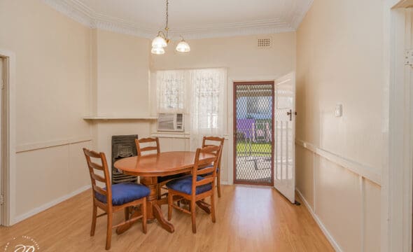 100 Hume Street, Gloucester, NSW 2422 AUS