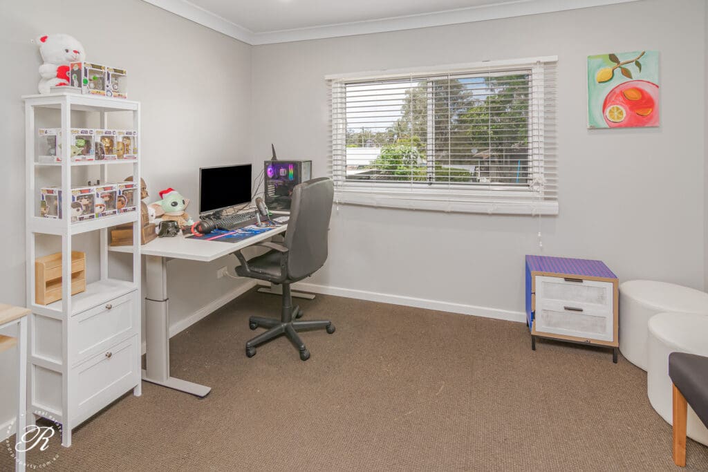 30 Alma Street, Raymond Terrace, NSW 2324 AUS