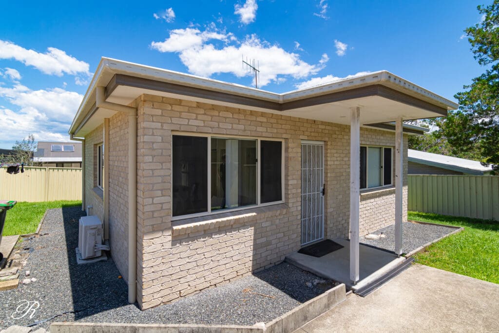 102 + 102a Wynter Street, Taree, NSW 2430 AUS
