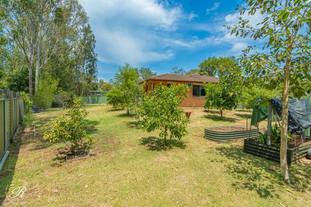 10 Comadore Close, Raymond Terrace, NSW 2324 AUS