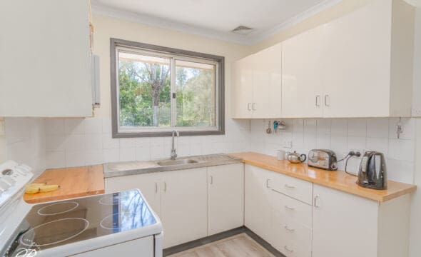 10 Comadore Close, Raymond Terrace, NSW 2324 AUS