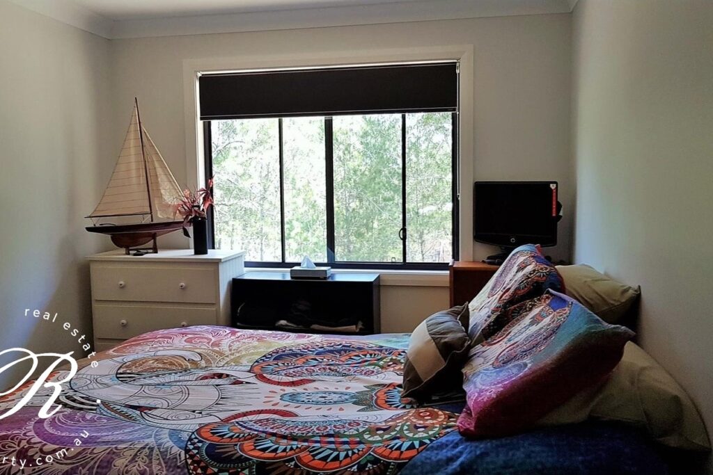 9 Yallambee Street, Coomba Park, NSW 2428 AUS