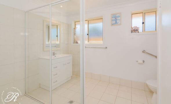 Stroud, NSW 2425 AUS