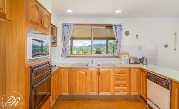 8 Collaroy Avenue, Barrington, NSW 2422 AUS