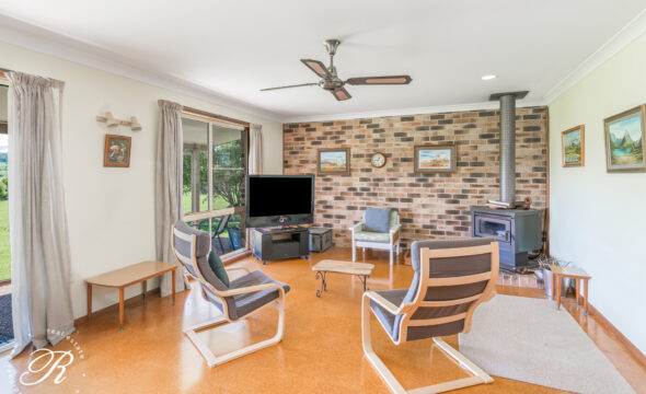 8 Collaroy Avenue, Barrington, NSW 2422 AUS