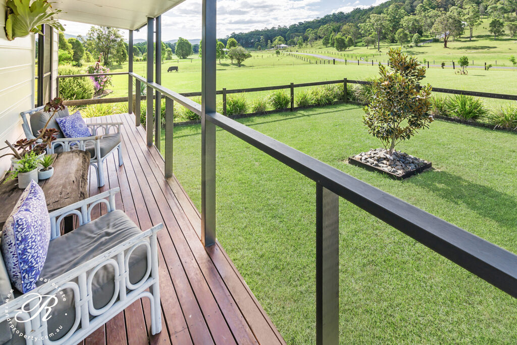 72 Suncrest Close, Bulahdelah, NSW 2423 AUS