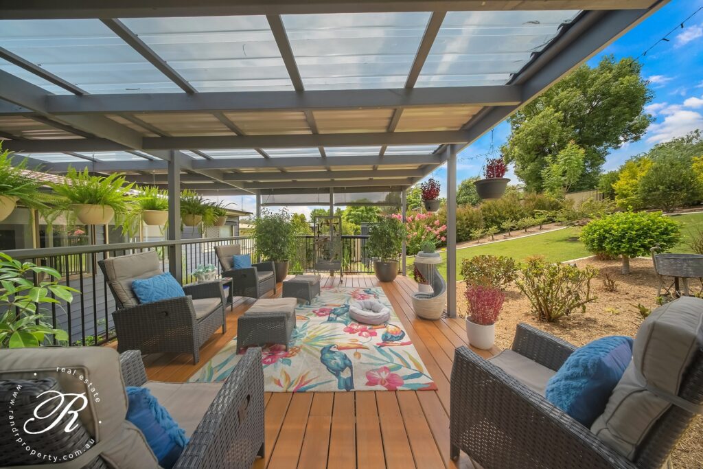 132 Church Street, Gloucester, NSW 2422 AUS