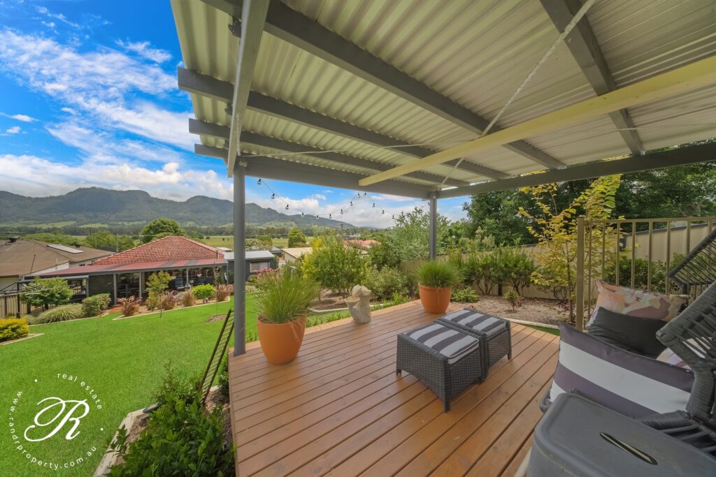 132 Church Street, Gloucester, NSW 2422 AUS