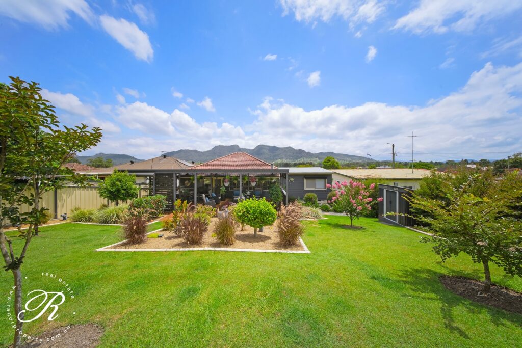 132 Church Street, Gloucester, NSW 2422 AUS