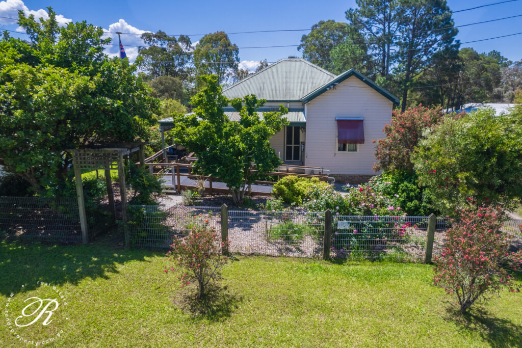 35 High Street, Gloucester, NSW 2422 AUS