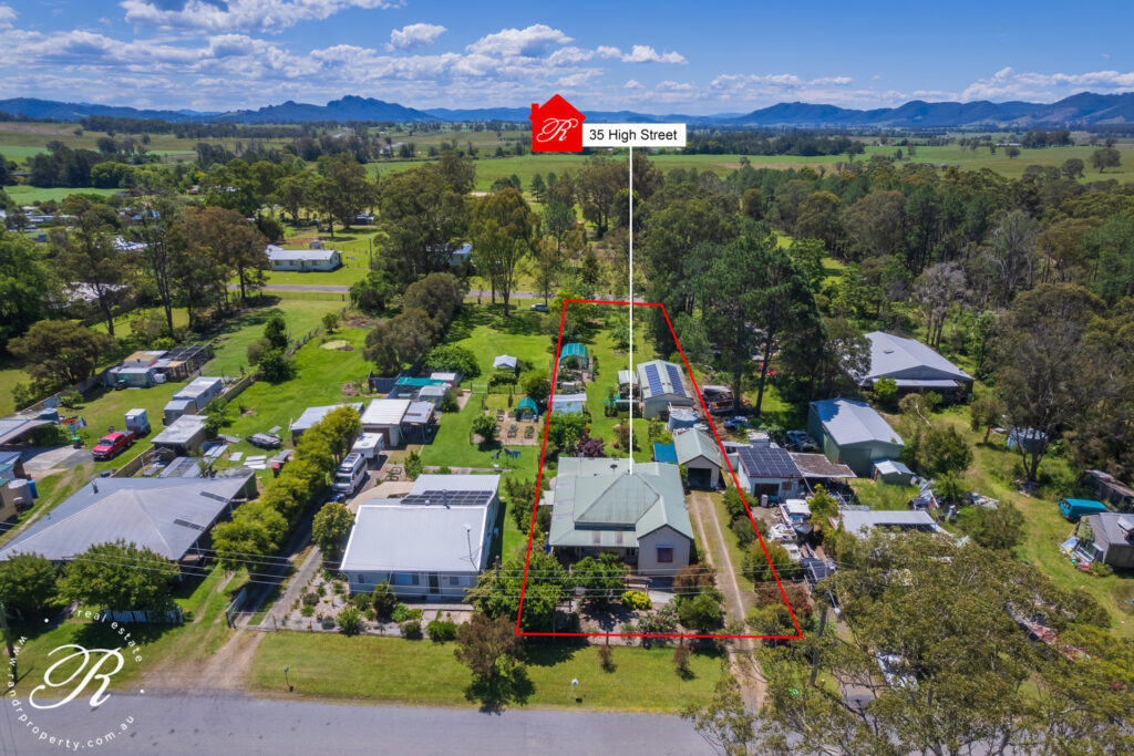 35 High Street, Gloucester, NSW 2422 AUS