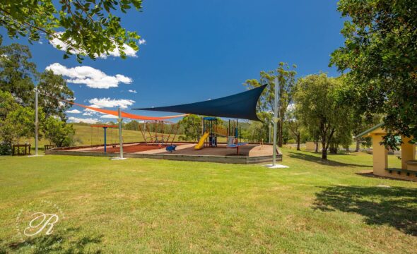 8 Gloucester Street, Stroud, NSW 2425 AUS